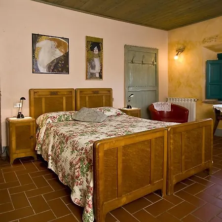 Agriturismo & Winery Il Bacio Tavarnelle Val di Pesa Room photo